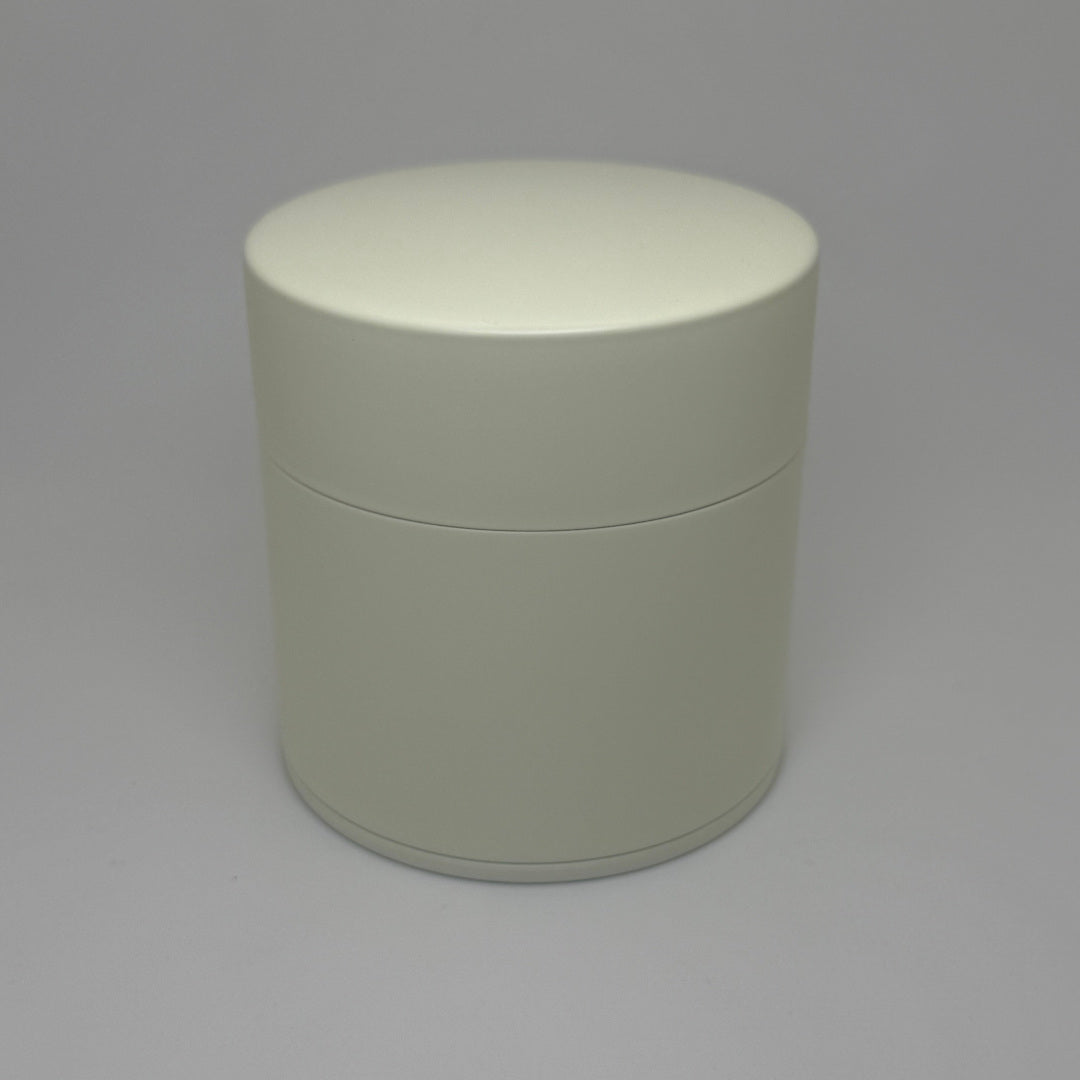White Tea Canister - Kotodo - 100 Gram Capacity. Built in Sifter. Closed